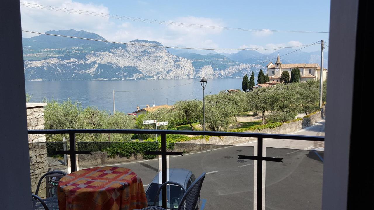 Hotel Pace Brenzone sul Garda Exterior photo