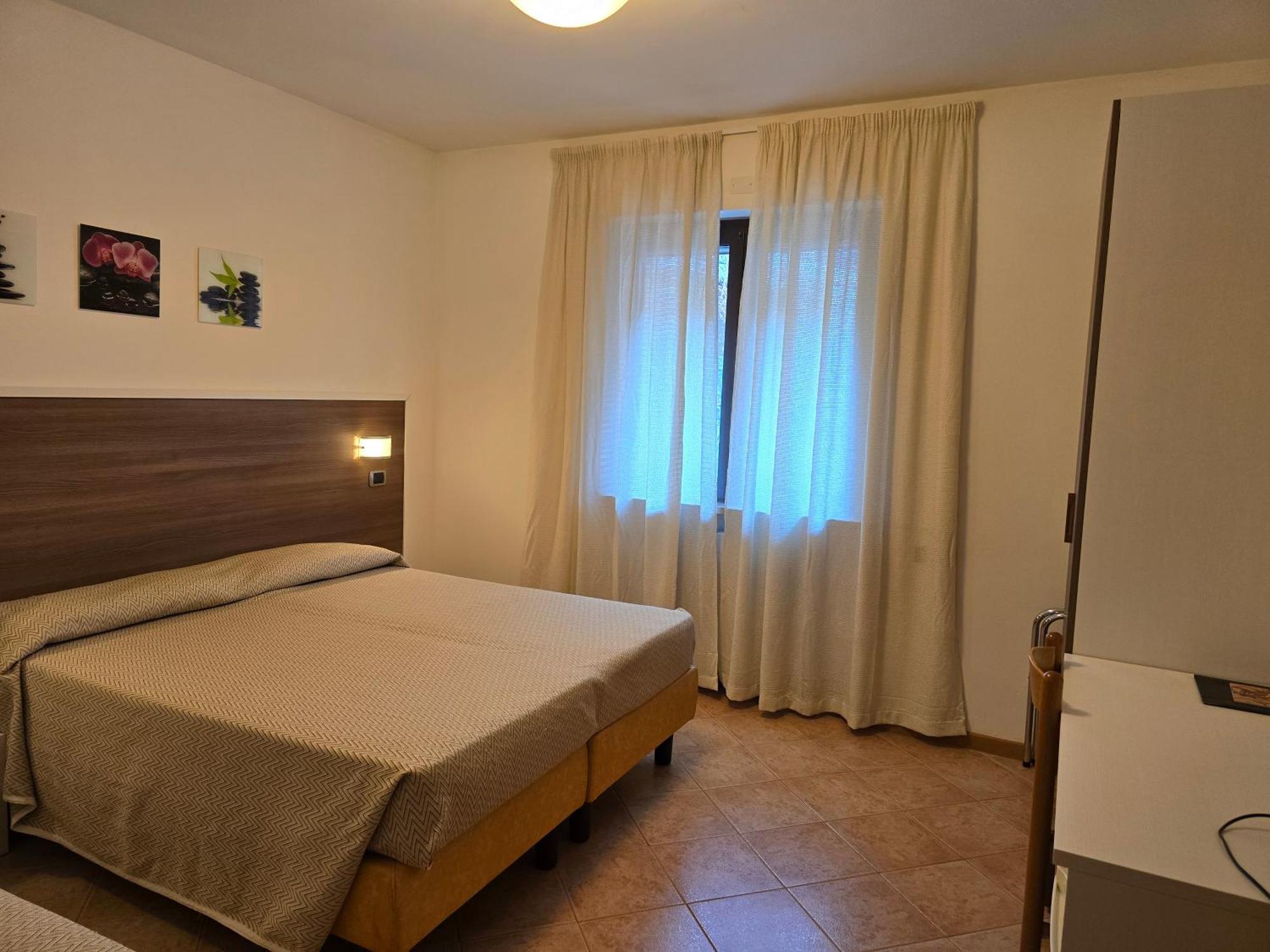 Hotel Pace Brenzone sul Garda Exterior photo