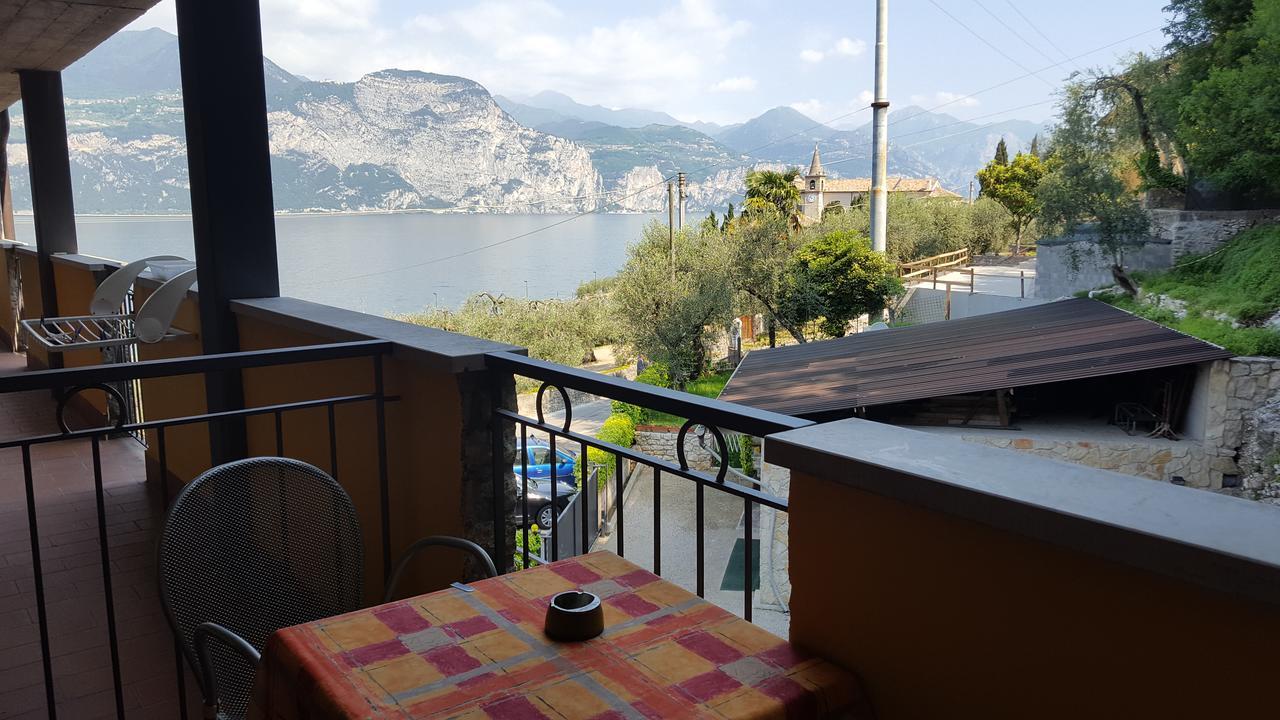 Hotel Pace Brenzone sul Garda Exterior photo